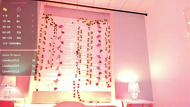 KylieMaxwell online show from February 1, 2:16 am