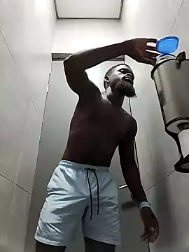 Chocolate factory man online show from January 14, 7:17 am