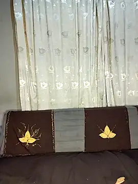 Chocolate factory man online show from September 12, 3:39 am