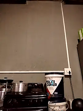 Chocolate factory man online show from October 15, 4:23 am