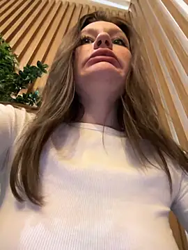 justmila online show from December 4, 2:48 pm