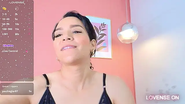 Sluttyandmature online show from January 3, 1:14 pm