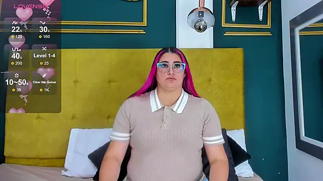 BellaPeers  online show from January 10, 11:43 am