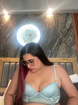 BellaPeers  online show from September 24, 11:57 am