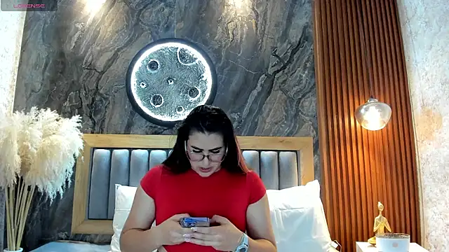 BellaPeers  online show from May 3, 11:49 am
