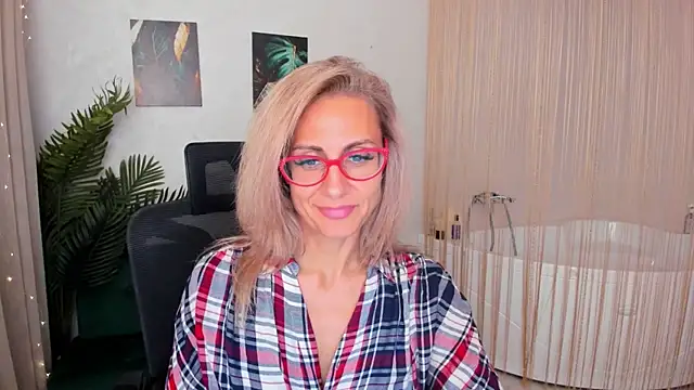 MuseOfStage online show from September 23, 11:35 am