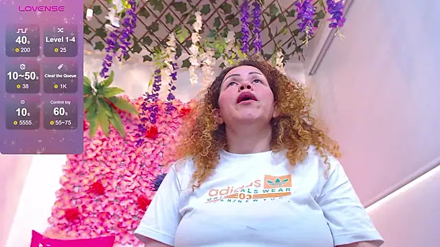 BLONDE SEXYHOT online show from February 27, 5:02 pm