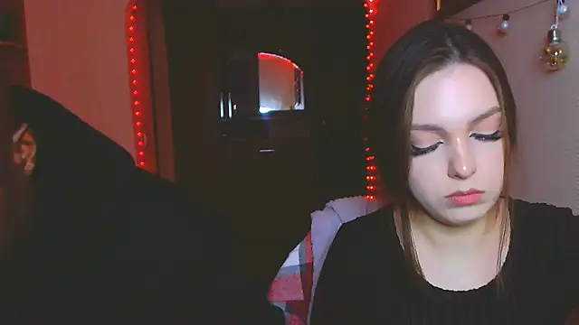 Snapshot of miss_merciless_ chatting on December 9, 5:19 pm miss merciless online show from December 9, 5:19 pm