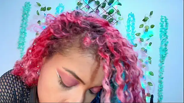 Snapshot of sofia_fer chatting on March 11, 2:21 am sofia fer online show from March 11, 2:21 am