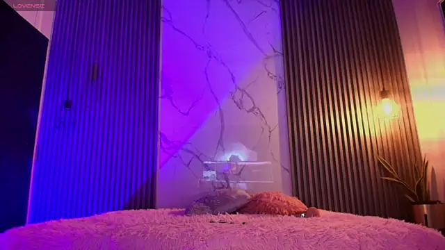 Snapshot of Iamvictoria06 chatting on September 21, 8:21 pm Iamvictoria06 online show from September 21, 8:21 pm