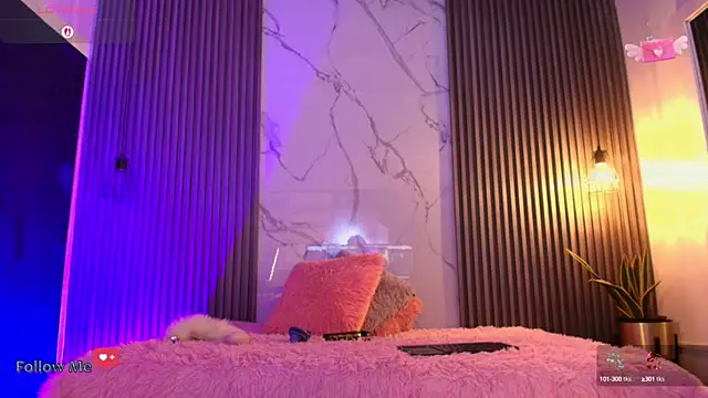 Snapshot of Iamvictoria06 chatting on October 5, 7:23 pm Iamvictoria06 online show from October 5, 7:23 pm