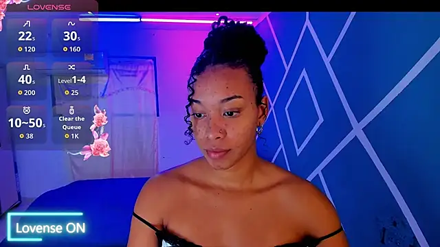 Snapshot of sasha_fox00 chatting on October 7, 3:04 am sasha fox00 online show from October 7, 3:04 am