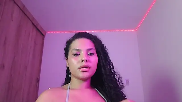 abril ricci online show from September 30, 4:17 am