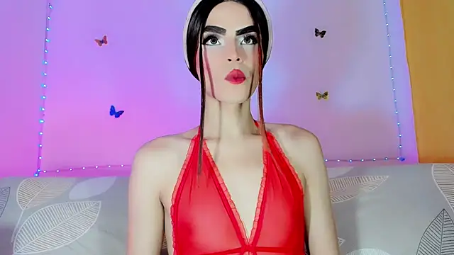 TatiGil online show from May 18, 7:20 pm