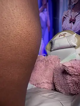 Thyana LS online show from January 13, 6:59 pm