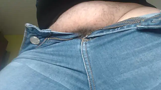 Snapshot of EmmyHorny_ chatting on February 6, 6:29 am EmmyHorny online show from February 6, 6:29 am