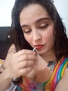 Soffia-Lyn online show from December 14, 4:45 am