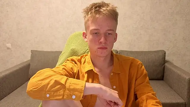 Snapshot of sweetserenity5 chatting on November 21, 2:27 pm sweetserenity5 online show from November 21, 2:27 pm