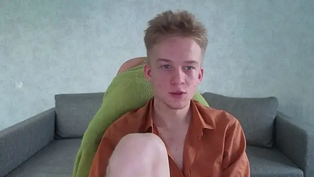 Snapshot of sweetserenity5 chatting on November 30, 9:02 am sweetserenity5 online show from November 30, 9:02 am