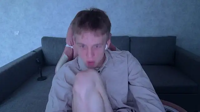 Snapshot of sweetserenity5 chatting on December 20, 8:54 am sweetserenity5 online show from December 20, 8:54 am