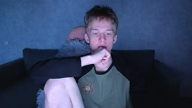 Snapshot of sweetserenity5 chatting on January 11, 10:31 am sweetserenity5 online show from January 11, 10:31 am