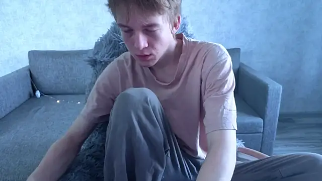 Snapshot of sweetserenity5 chatting on February 22, 6:46 am sweetserenity5 online show from February 22, 6:46 am