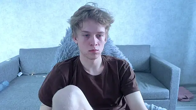 Snapshot of sweetserenity5 chatting on March 13, 7:59 am sweetserenity5 online show from March 13, 7:59 am