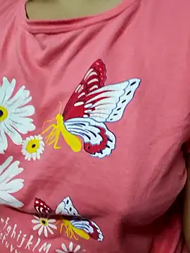 Snapshot of hotbaby_5 chatting on March 9, 1:31 am hotbaby 5 online show from March 9, 1:31 am