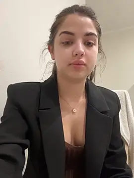 CharleneWoods online show from January 21, 4:54 am