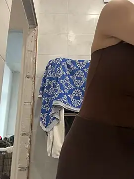 CharleneWoods online show from March 2, 5:44 am