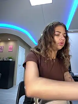 Snapshot of CharleneWoods chatting on October 11, 2:37 pm CharleneWoods online show from October 11, 2:37 pm