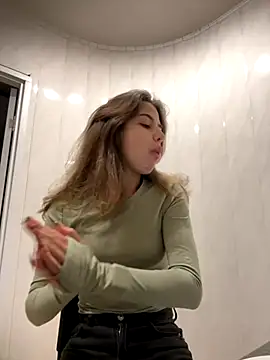 Snapshot of CharleneWoods chatting on October 15, 4:56 am CharleneWoods online show from October 15, 4:56 am