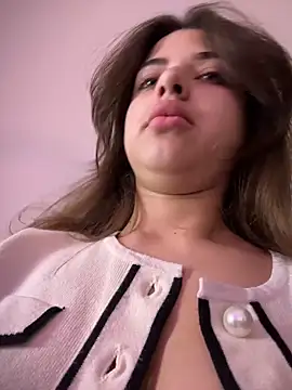 Snapshot of CharleneWoods chatting on October 28, 6:06 am CharleneWoods online show from October 28, 6:06 am