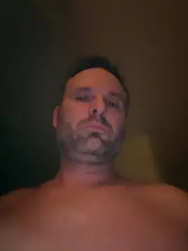 w12er online show from December 1, 7:19 pm