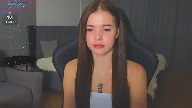 Snapshot of adrianawow1 chatting on September 30, 11:32 pm adrianawow1 online show from September 30, 11:32 pm