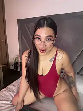 nataliee foster online show from April 2, 10:24 am