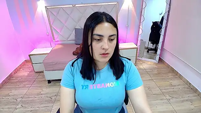 Snapshot of Brendda_tay chatting on September 13, 3:06 am Brendda tay online show from September 13, 3:06 am