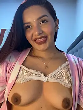 Melanyprada online show from November 15, 4:43 am