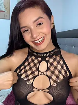 Melanyprada online show from May 6, 4:19 am