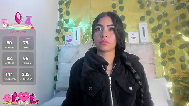 Snapshot of cristalconnorr chatting on May 5, 2:03 pm cristalconnorr online show from May 5, 2:03 pm