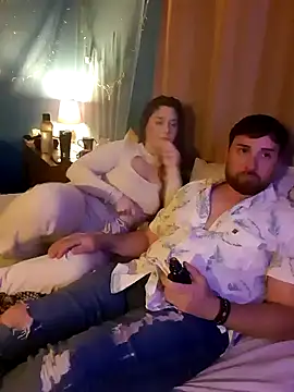 CoelhinhaGostosa online show from December 8, 5:39 am