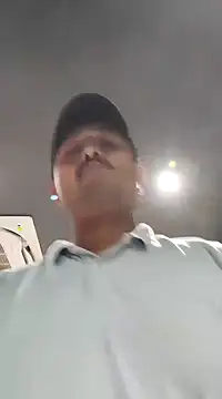 Snapshot of Akhil3290 chatting on February 10, 3:53 pm Akhil3290 online show from February 10, 3:53 pm