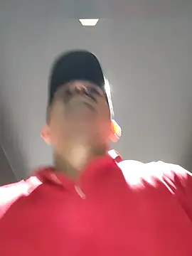 Snapshot of Akhil3290 chatting on March 5, 4:24 pm Akhil3290 online show from March 5, 4:24 pm