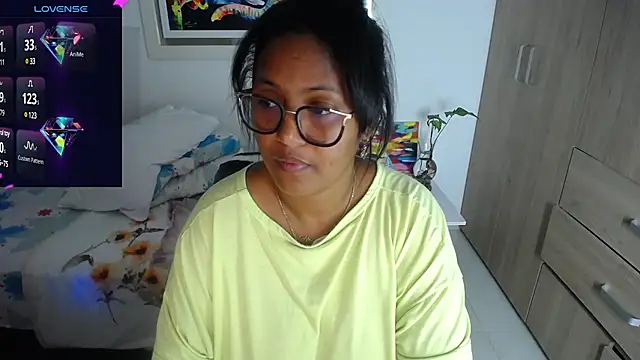 Snapshot of miajoseph_ chatting on February 4, 8:02 am miajoseph online show from February 4, 8:02 am