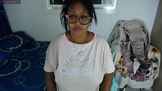Snapshot of miajoseph_ chatting on March 19, 4:36 am miajoseph online show from March 19, 4:36 am
