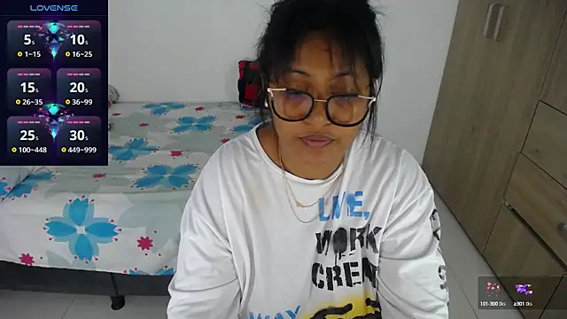 Snapshot of miajoseph_ chatting on September 29, 3:55 am miajoseph online show from September 29, 3:55 am