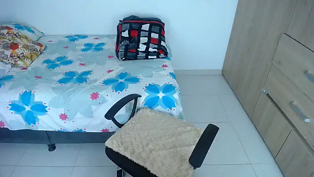 Snapshot of miajoseph_ chatting on September 30, 4:28 am miajoseph online show from September 30, 4:28 am