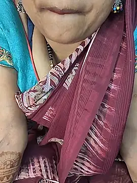 Snapshot of Shivani_Mumbai85 chatting on February 14, 5:43 pm Shivani Mumbai85 online show from February 14, 5:43 pm