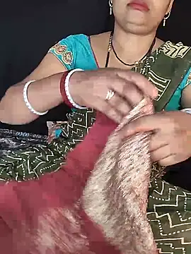 Snapshot of Shivani_Mumbai85 chatting on March 5, 5:20 pm Shivani Mumbai85 online show from March 5, 5:20 pm