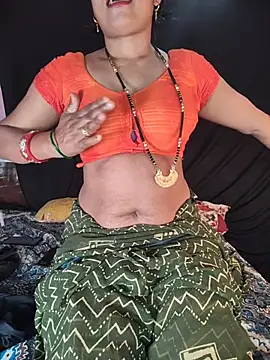 Snapshot of Shivani_Mumbai85 chatting on April 13, 5:40 pm Shivani Mumbai85 online show from April 13, 5:40 pm